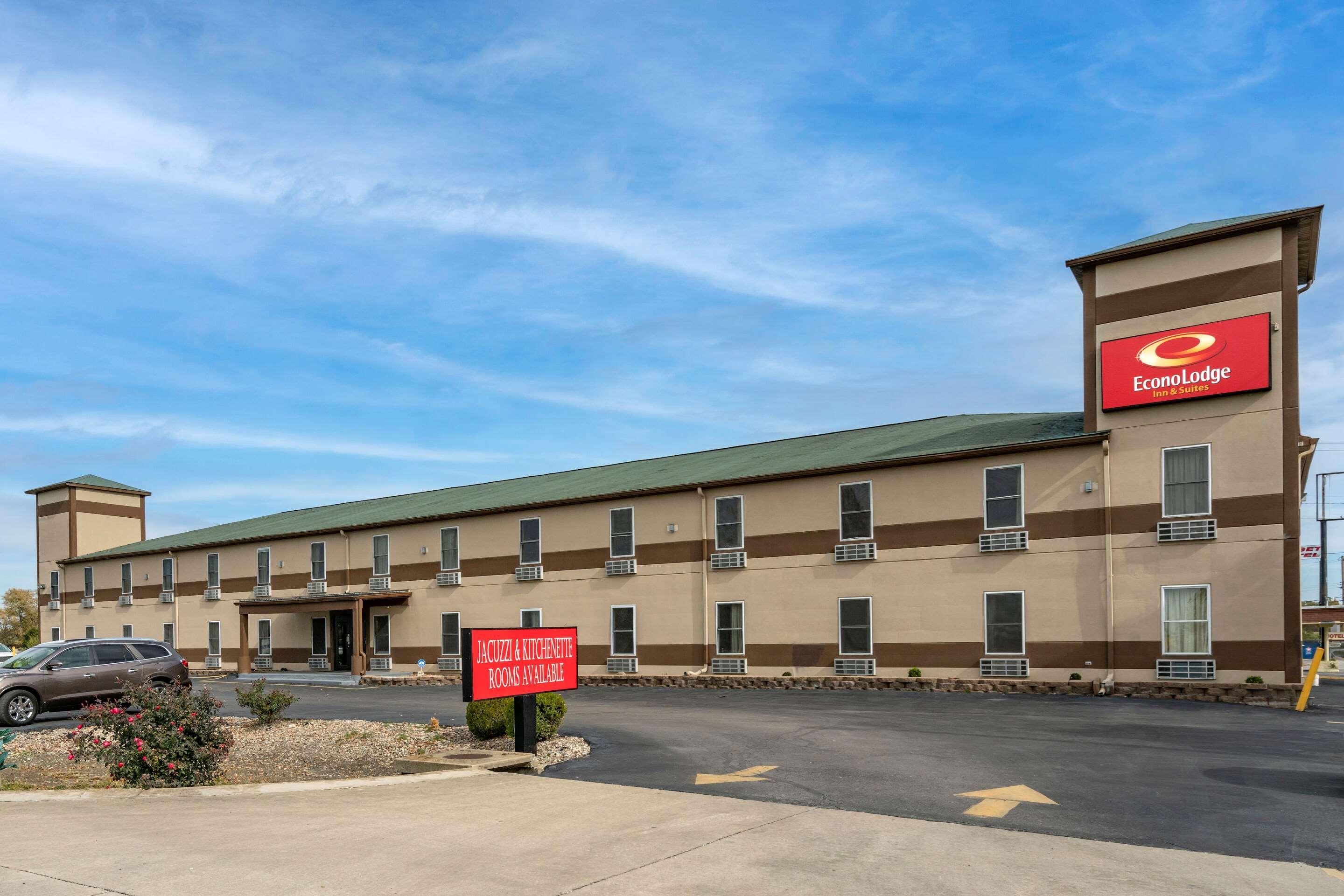 Econo Lodge Inn & Suites Granite City Екстер'єр фото